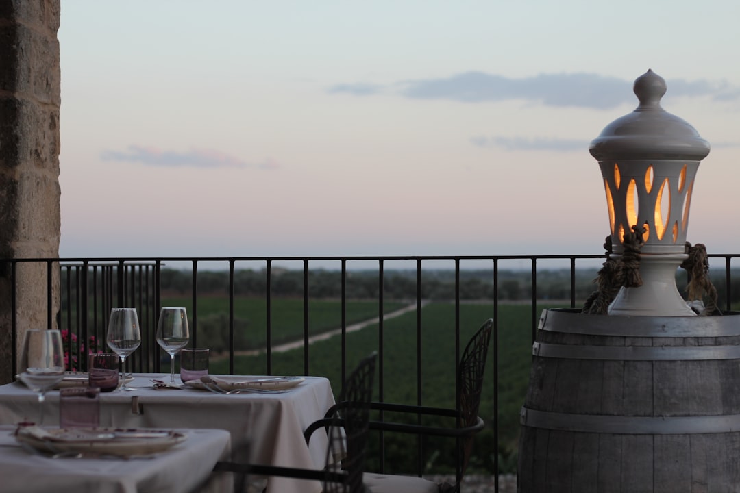 Photo breakfast nook