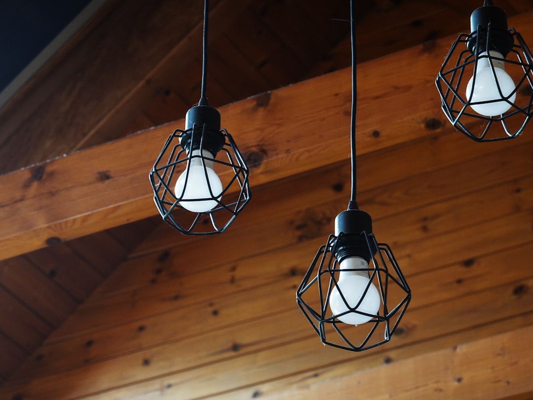 Photo cottage lighting trends
